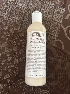 Kiehl's Cream Amino Acid Hair Conditioner - Cream/White. NEW!